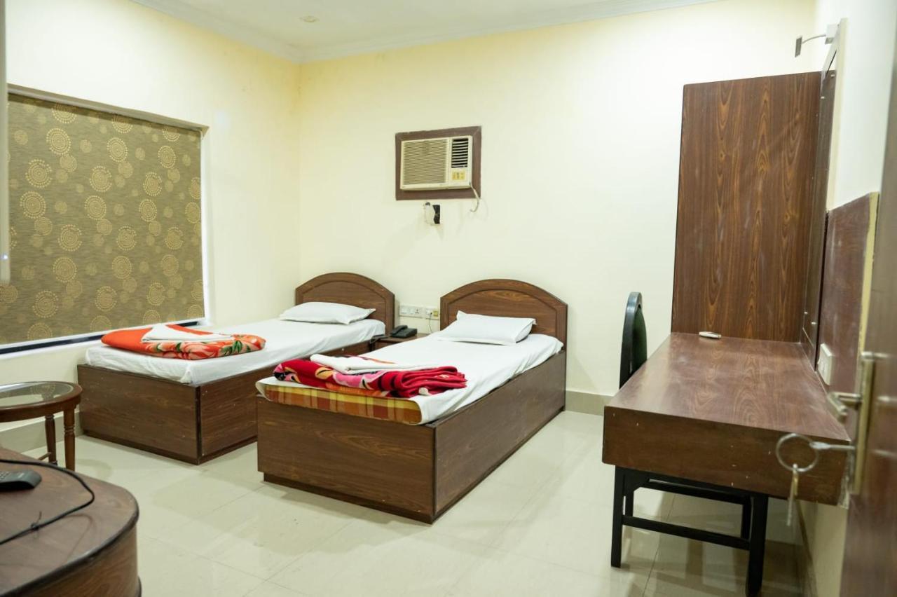 Hotel Komala Vilas Καλκούτα Εξωτερικό φωτογραφία