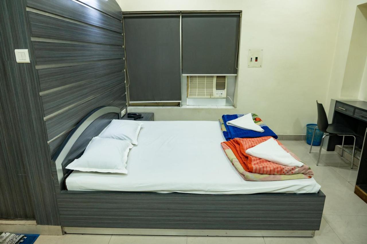 Hotel Komala Vilas Καλκούτα Εξωτερικό φωτογραφία