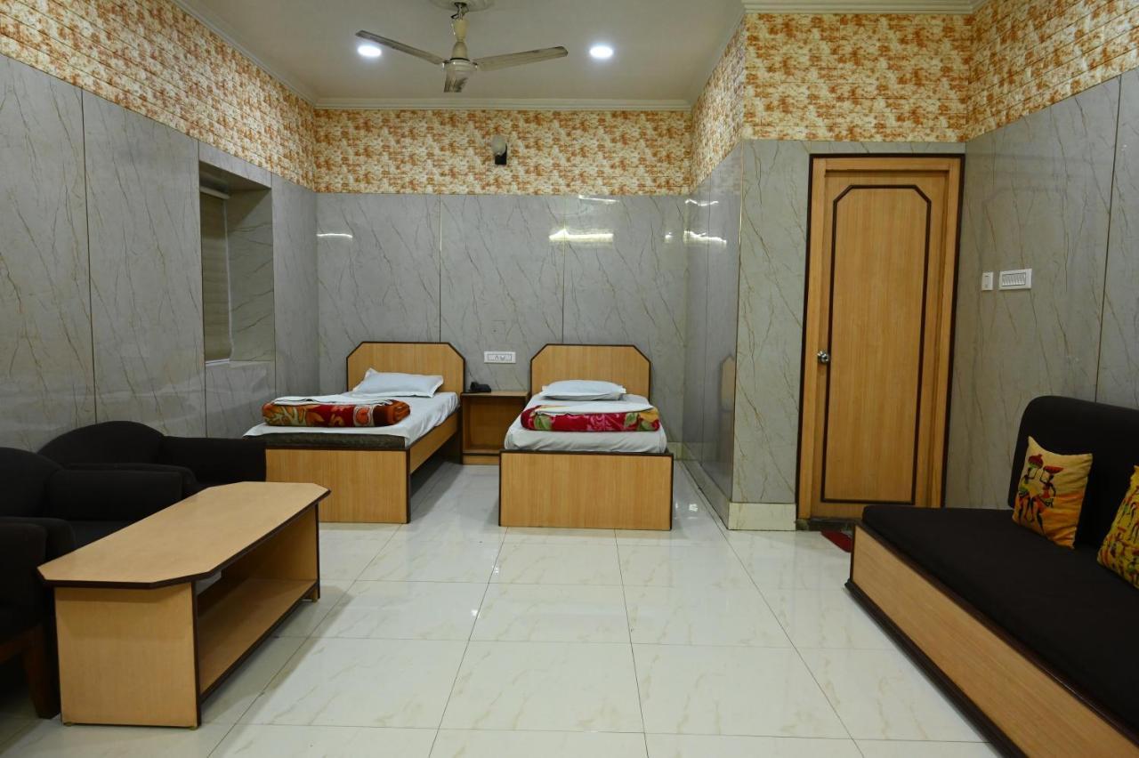 Hotel Komala Vilas Καλκούτα Εξωτερικό φωτογραφία